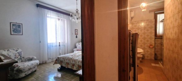 4-Zimmer Wohnung in Viterbo, Italy, Nr. 38746 4