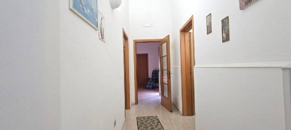 3 Schlafzimmer Wohnung in Vittoria, Italy, Nr. 50326 15