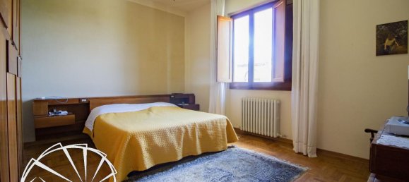 Вилла с 6 комнатами в Прато, Италия № 25243 7