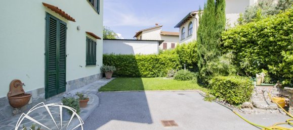 Вилла с 6 комнатами в Прато, Италия № 25243 27