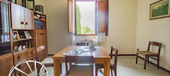 Вилла с 6 комнатами в Прато, Италия № 25243 18