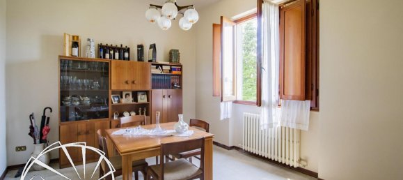 Вилла с 6 комнатами в Прато, Италия № 25243 5