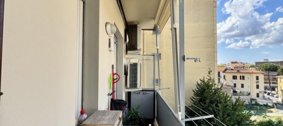 2 Schlafzimmer Wohnung in Florence, Italy, Nr. 367350 12