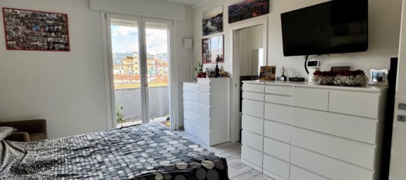 2 Schlafzimmer Wohnung in Florence, Italy, Nr. 367350 21