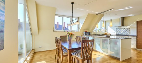 3 Schlafzimmer Doppelhaus in München, Germany, Nr. 303381 4