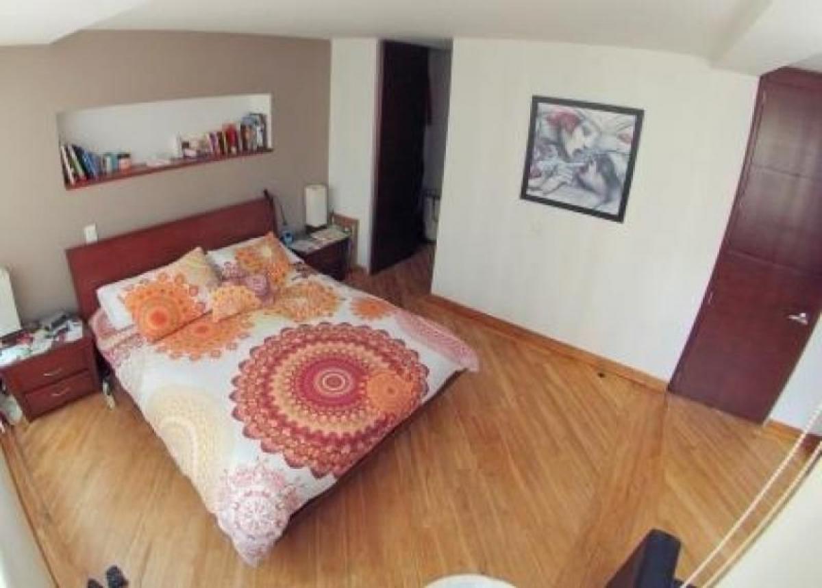 Дом с 3 спальнями в Богота, Колумбия № 13394