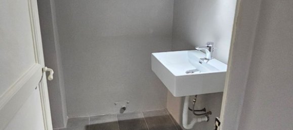 6 rooms Apartment in Genoa, Italy No. 39207 41