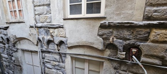 6 rooms Apartment in Genoa, Italy No. 39207 6