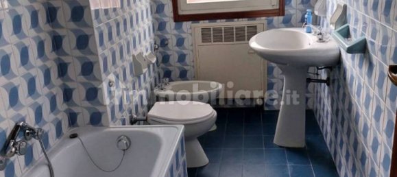 3 Schlafzimmer Wohnung in Bologna, Italy, Nr. 251917 12