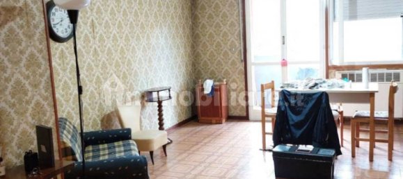 3 Schlafzimmer Wohnung in Bologna, Italy, Nr. 251917 8