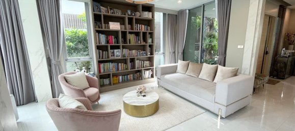 3 Schlafzimmer Cafe / Restaurant in Bangkok, Thailand, Nr. 6389 2