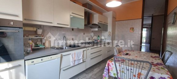 Квартира с 3 спальнями в Галларате, Италия № 340525 5