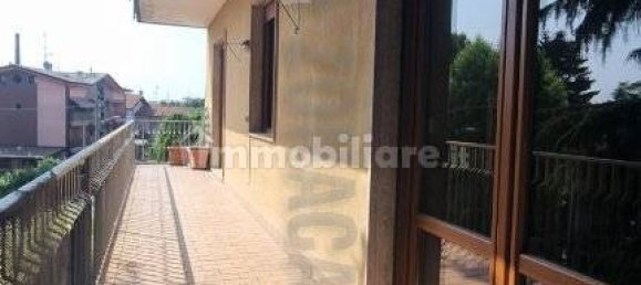 Квартира с 3 спальнями в Галларате, Италия № 340525 8