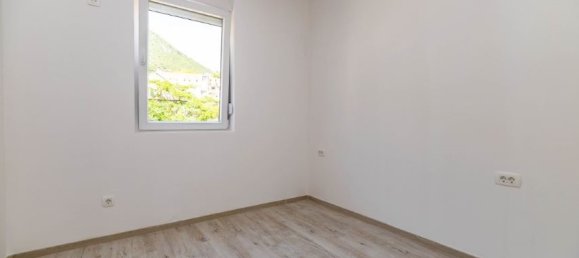 2 bedrooms Apartment in Herceg Novi, Montenegro No. 26 5