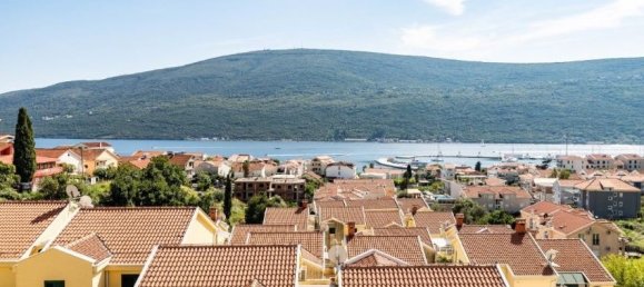 2 bedrooms Apartment in Herceg Novi, Montenegro No. 26 4