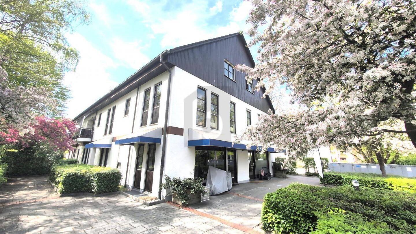 6 rooms Apartment in Munich, Germany No. 339561