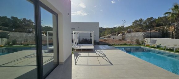 3 غرف نوم فيلا في Dehesa De Campoamor, Spain رقم 184723 3