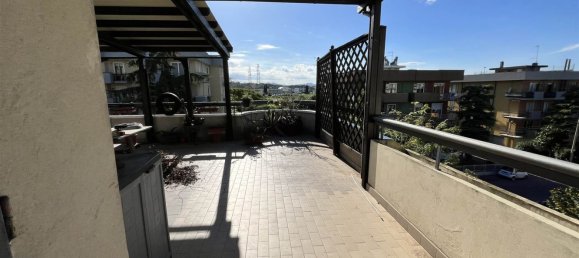 3 rooms Penthouse in Rimini, Italy No. 98158 12