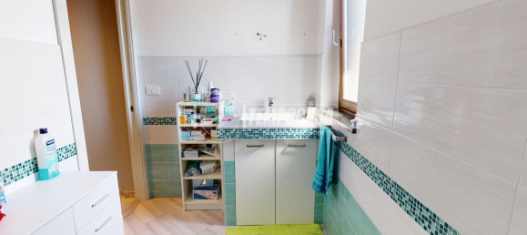 2 Schlafzimmer Wohnung in Brandizzo, Italy, Nr. 348707 11