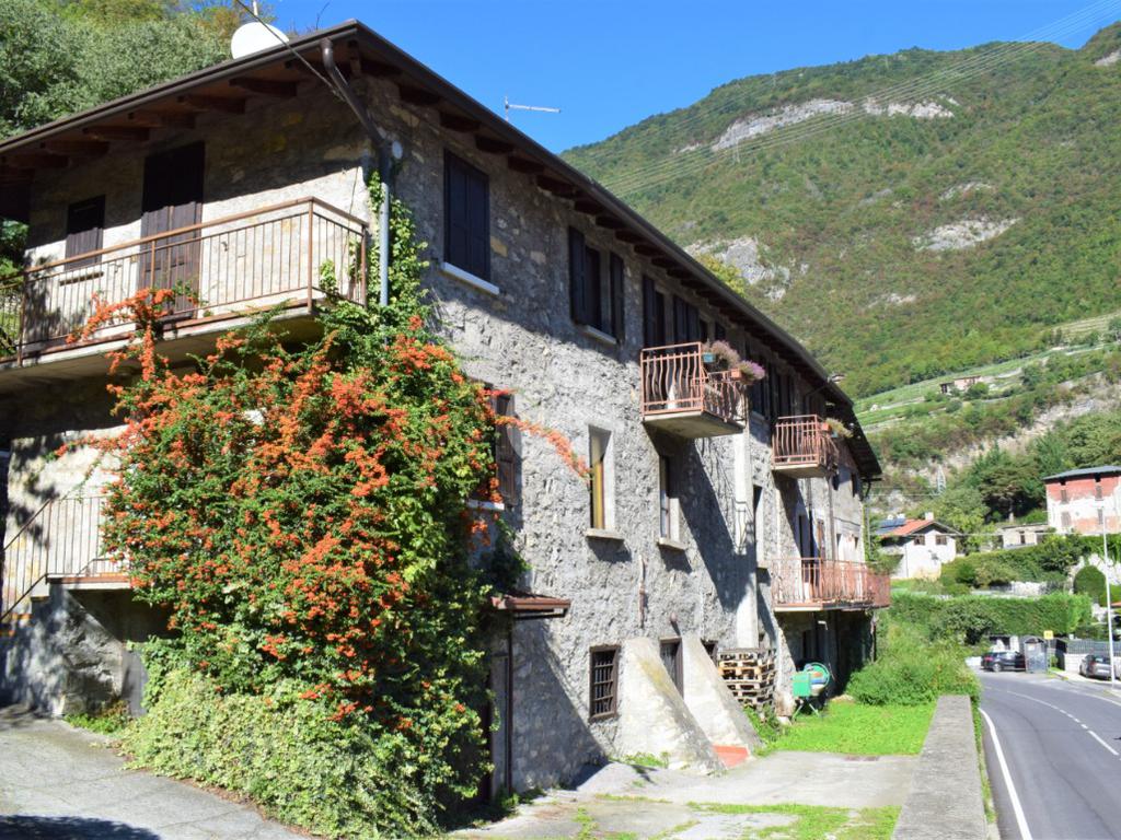 2 bedrooms Apartment in Breno, Italy No. 282515