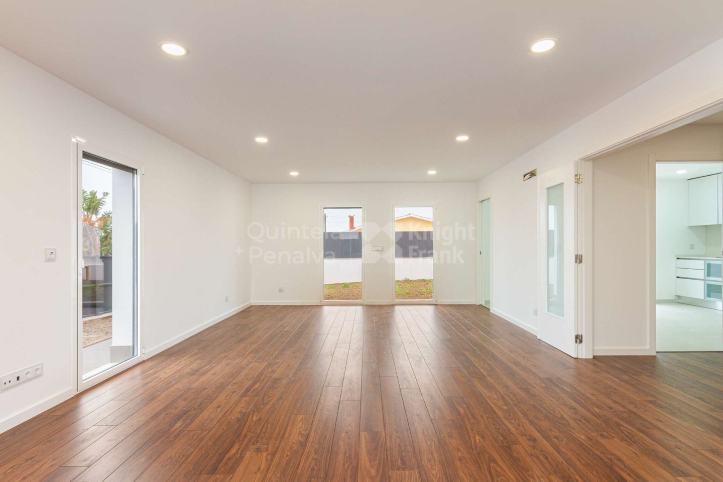 3 غرف نوم منزل في Cascais, Portugal رقم 124645