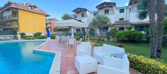 6 rooms Villa in Giugliano in Campania, Italy No. 88792 6