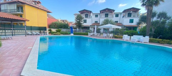 6 rooms Villa in Giugliano in Campania, Italy No. 88792 7