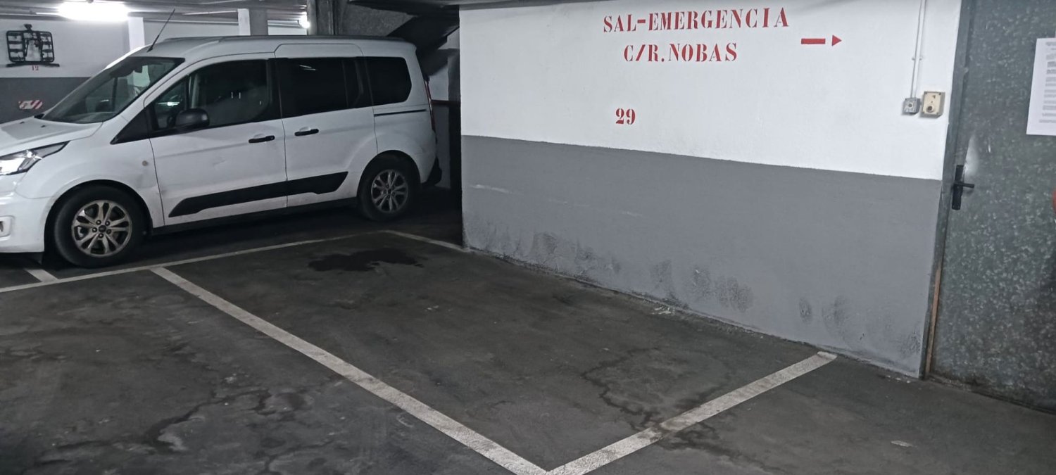 Garage à Sant Marti, Spain 9m² No. 171804