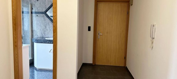 Apartamento de 2 dormitorios en Schwaz, Austria No. 178357 10