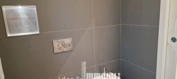 4 rooms Apartment in Sesto Fiorentino, Italy No. 37160 15