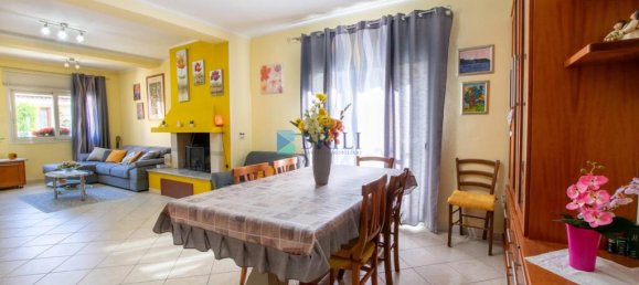 4 Schlafzimmer Haus in Olbia, Italy, Nr. 326985 7