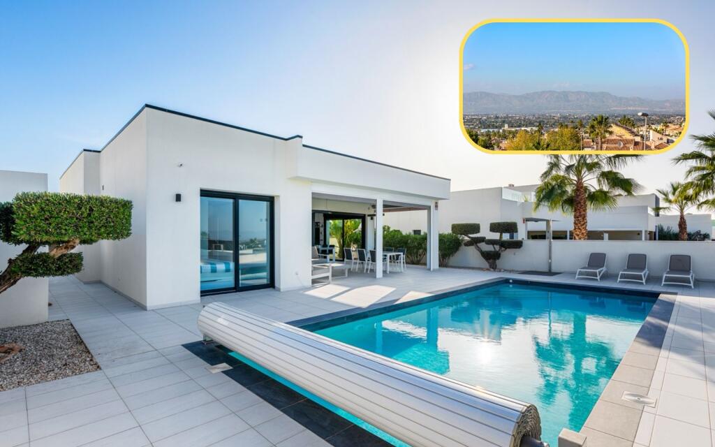 4 غرف نوم فيلا في Benijofar, Spain رقم 202088