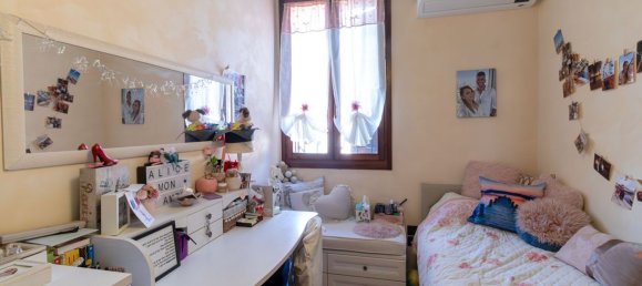 5 rooms House in Castenaso, Italy No. 29733 96