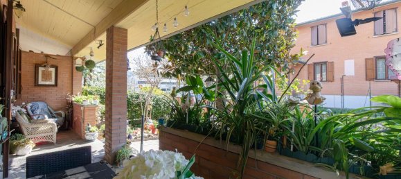 5 rooms House in Castenaso, Italy No. 29733 129