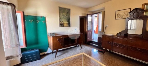 3 Schlafzimmer Haus in Brescia, Italy, Nr. 300922 15