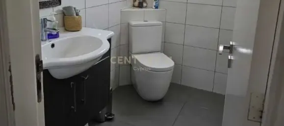 2 bedrooms Apartment in Agios Tychonas, Cyprus No. 5615 2