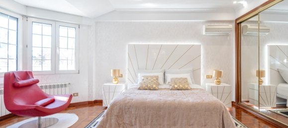 9 bedrooms Townhouse in Las Rozas de Madrid, Spain No. 79754 8