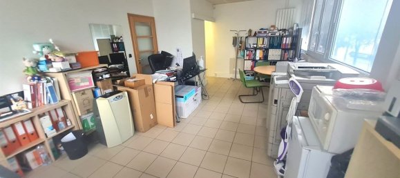 Propiedad comercial en Paris, France 103 m² No. 145772 3