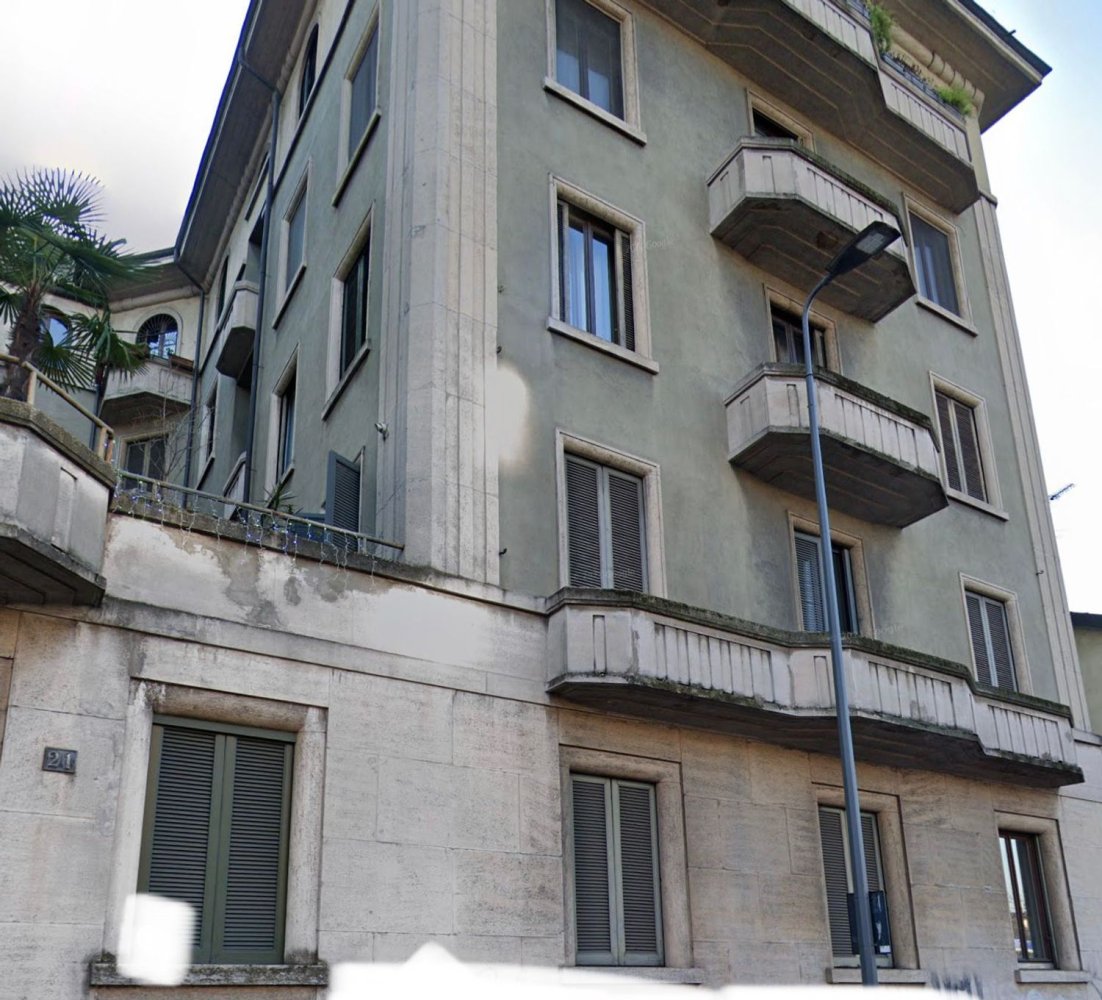 2 rooms Apartment in Milan, Italy No. 247419