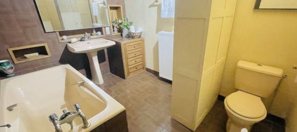 2 Schlafzimmer Haus in Rosnay, France, Nr. 158854 11