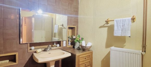 2 Schlafzimmer Haus in Rosnay, France, Nr. 158854 12