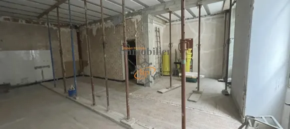 Gewerbliche Immobilie in Aveyron, France 200m², Nr. 316325 5