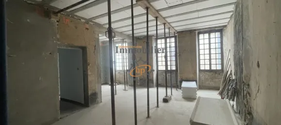 Gewerbliche Immobilie in Aveyron, France 200m², Nr. 316325 7