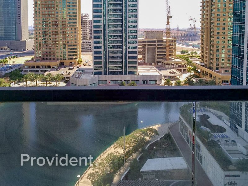 Apartamento T1 em Jumeirah Lake Towers, UAE N.º 1996