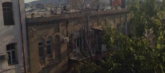 Escritório de 3 divisões em Baku, Azerbaijan N.º 1060 6