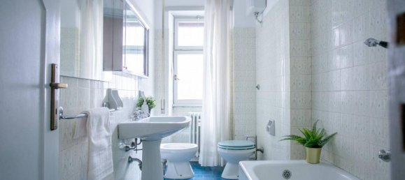 4 rooms Apartment in Rome, Italy No. 36330 37