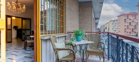 4 rooms Apartment in Rome, Italy No. 36330 8