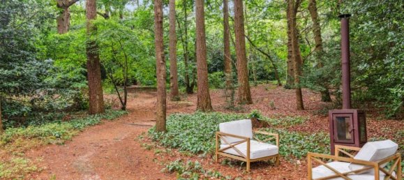 8 bedrooms House in Weybridge, United Kingdom No. 13139 18