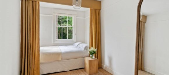 8 bedrooms House in Weybridge, United Kingdom No. 13139 10