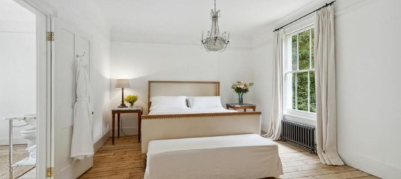 8 bedrooms House in Weybridge, United Kingdom No. 13139 5